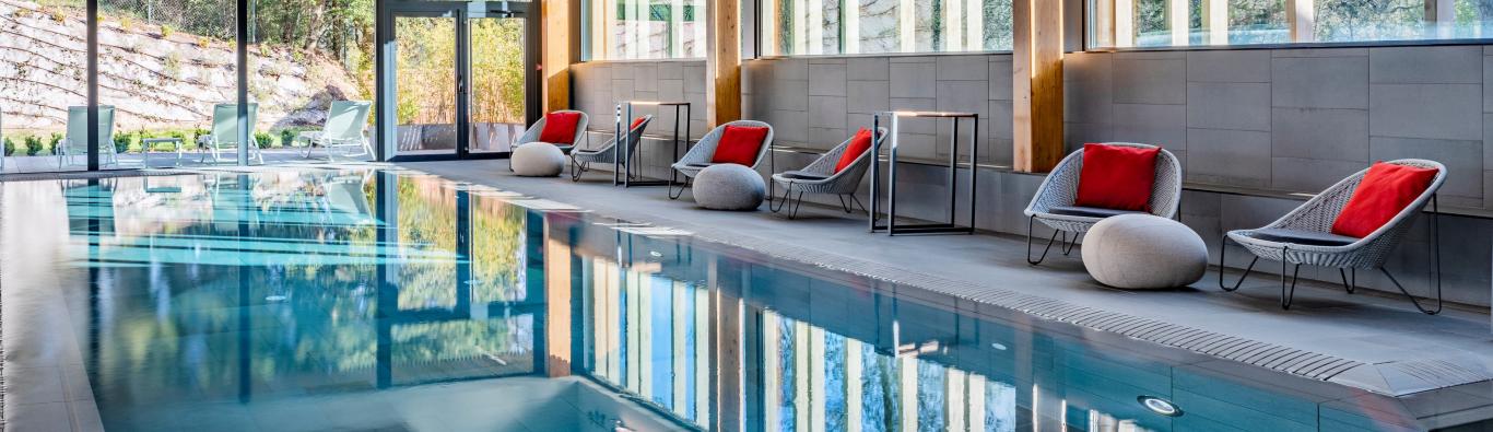 Avène — бассейн/распыления